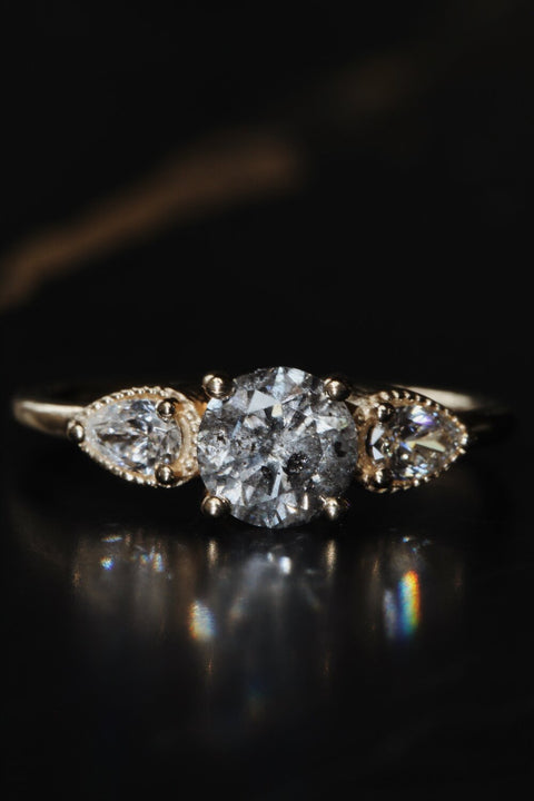 Paloma II - Salt & Pepper Diamond